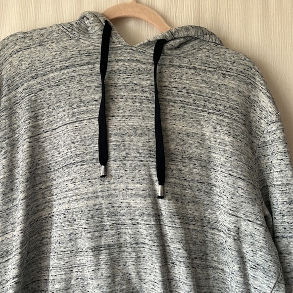 H&M zipper hoodie - Picture 3 of 8